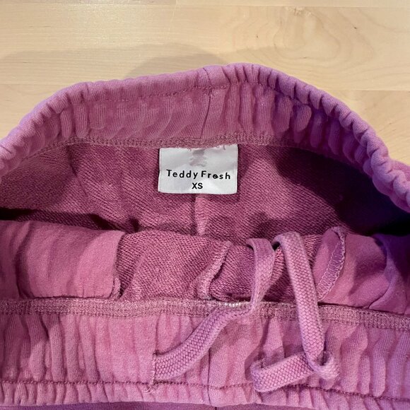 Teddy Fresh Unisex Purple-Pink Sweat Shorts with Paisley Embroidery size XS - Picture 3 of 8